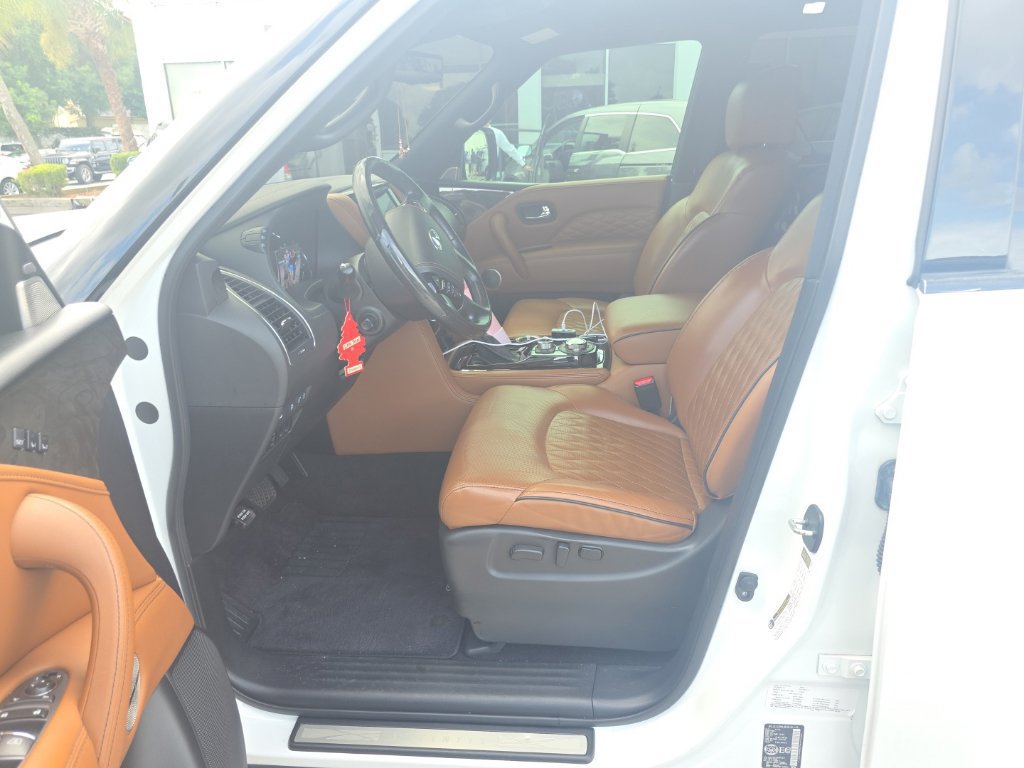 Used 2021 INFINITI QX80 Premium Select AWD/4WD image 8