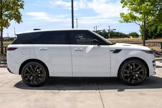New 2026 Land Rover Range Rover Sport Dynamic SE AWD/4WD image 8
