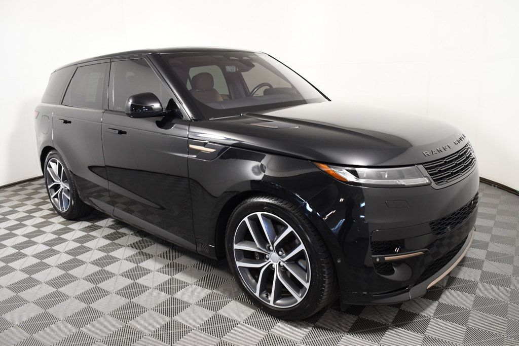 Used 2023 Land Rover Range Rover Sport SE Dynamic AWD/4WD image 8