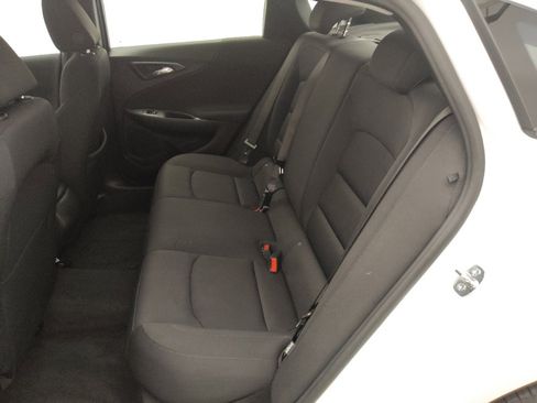 Used 2024 Chevrolet Malibu RS FWD image 18