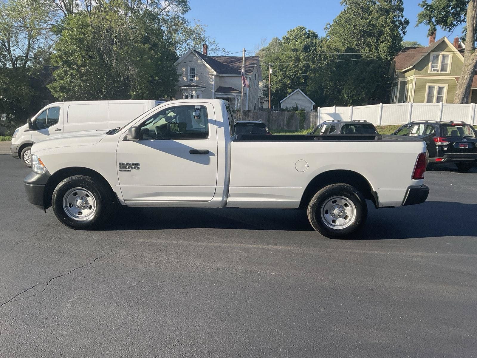 Used 2019 RAM 1500 Tradesman RWD image 2
