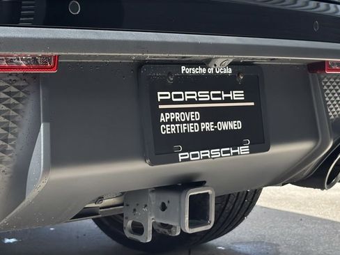 Certified 2025 Porsche Macan image 23