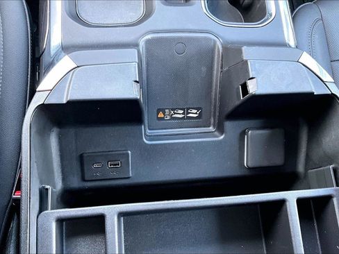 Used 2025 Chevrolet Silverado 1500 LTZ w/ Z71 Off-Road Package image 35