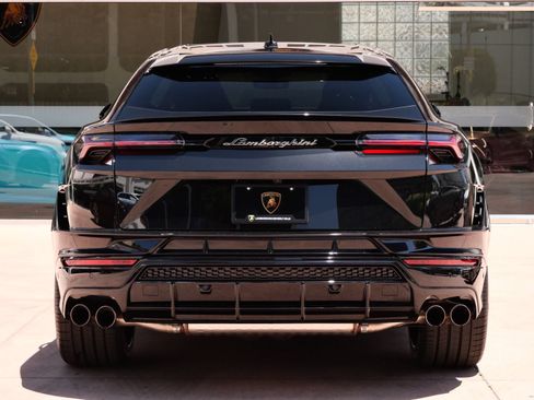 Used 2024 Lamborghini Urus S AWD/4WD image 4