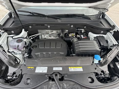 New 2026 Volkswagen Atlas Cross Sport SE image 23