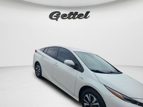 Used 2018 Toyota Prius Prime Advanced FWD image 22