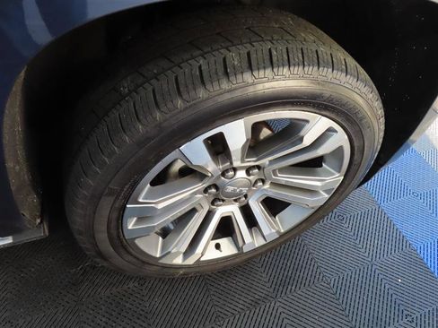 Used 2017 GMC Yukon Denali w/ Open Road Package image 9