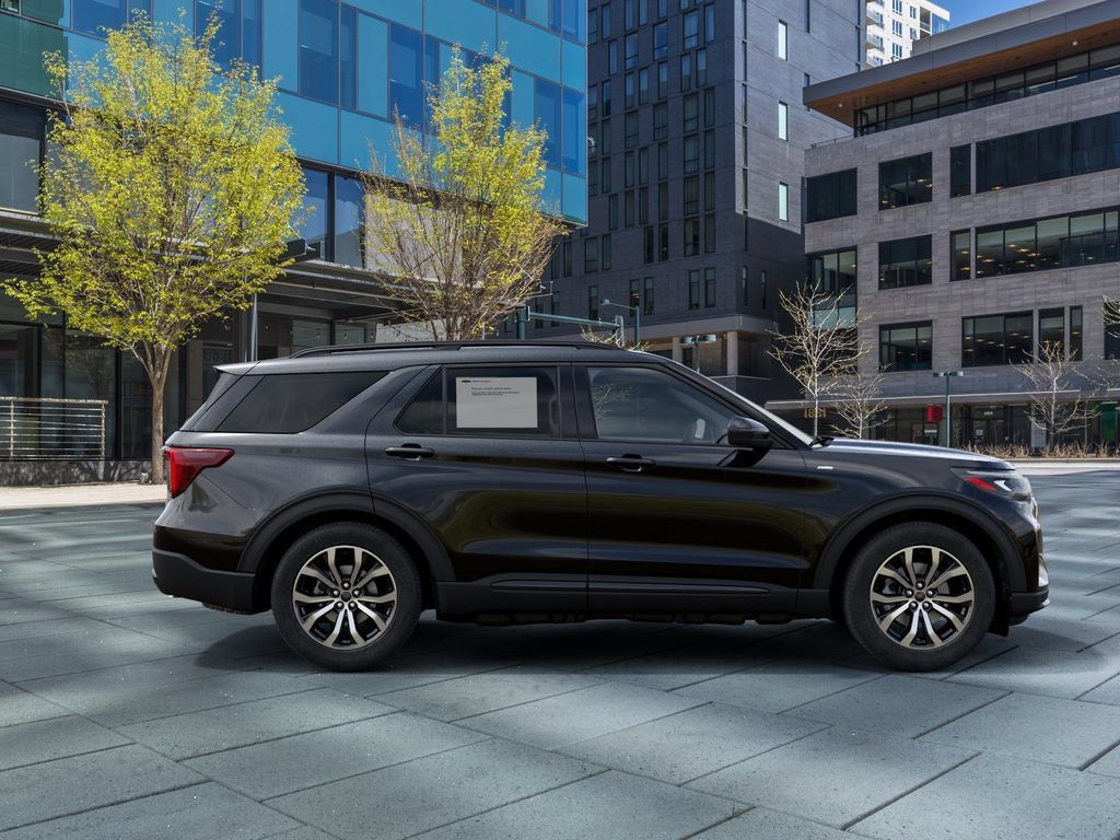 New 2027 Ford Explorer ST-Line AWD/4WD image 5
