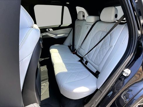 Used 2023 BMW X5 sDrive40i w/ M Sport Package RWD image 21