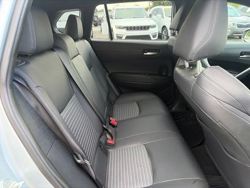 Used 2023 Toyota Corolla Cross AWD Hybrid w/ Convenience Package image 17