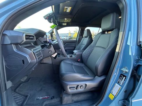 Used 2026 Toyota 4Runner TRD Off-Road Premium AWD/4WD image 10
