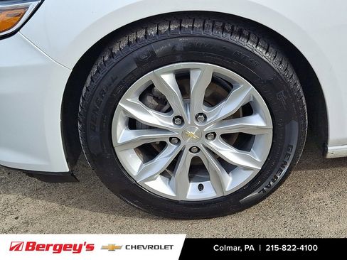 Certified 2024 Chevrolet Malibu LT image 9