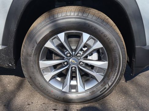 New 2026 Chevrolet Equinox LT w/ Convenience Package II image 11