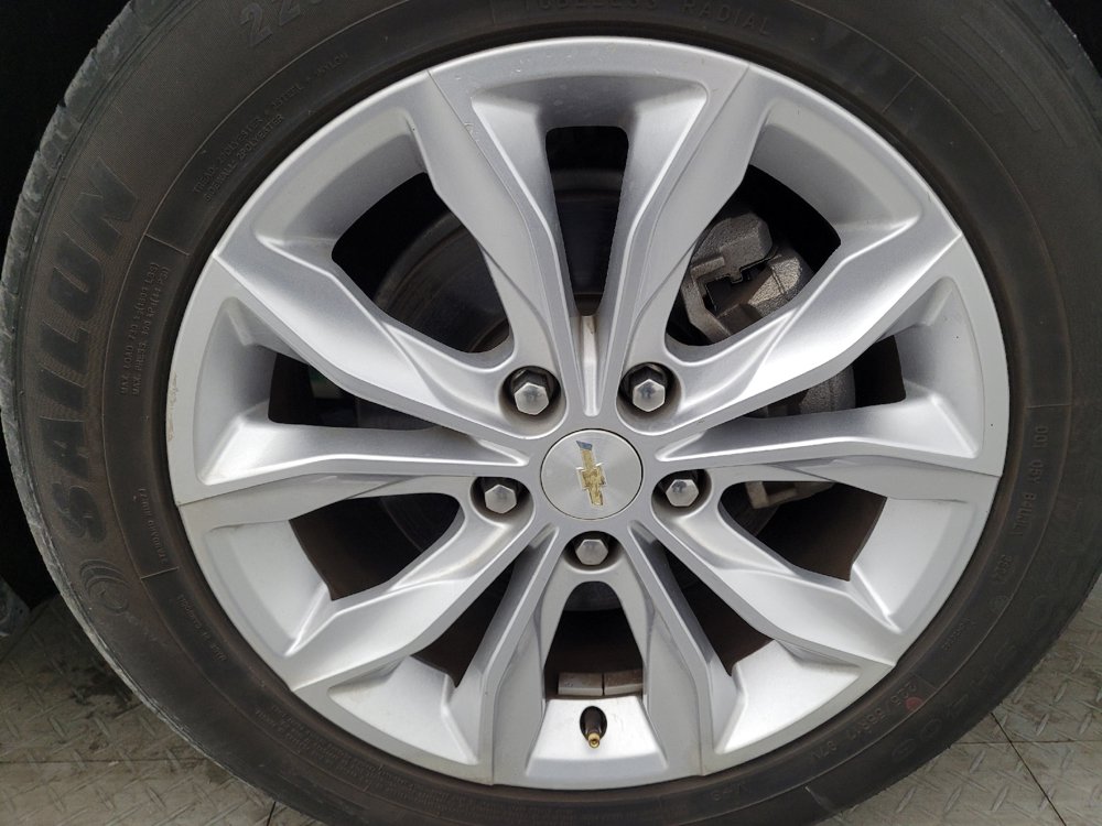 Used 2023 Chevrolet Malibu LT FWD image 31