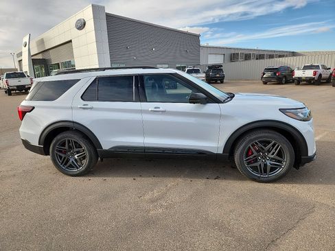 New 2026 Ford Explorer ST w/ Sun And Sound Package AWD/4WD image 5