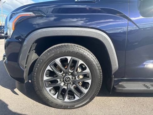 Used 2023 Toyota Sequoia Limited w/ Tow Technology Package AWD/4WD image 10
