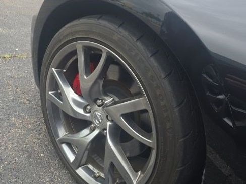 Used 2014 Nissan 370Z Coupe w/ Sport Package RWD image 15