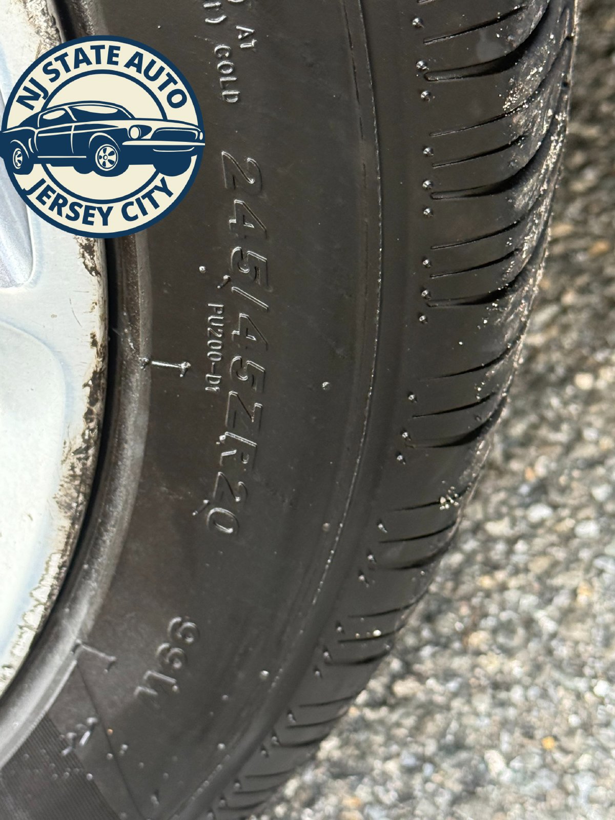Used 2015 Dodge Challenger SXT Plus RWD image 43