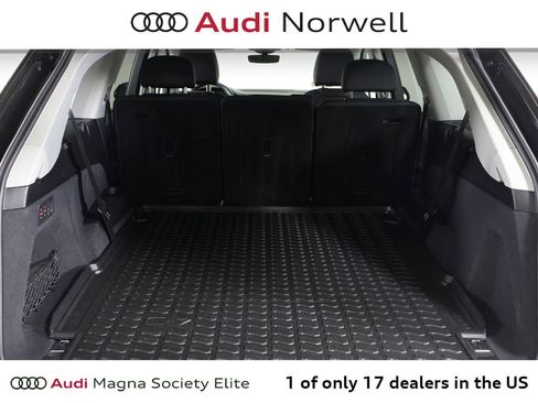 Used 2023 Audi Q7 3.0T Premium Plus w/ Premium Plus Package AWD/4WD image 16