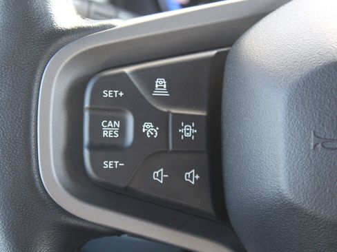 Used 2024 Ford Bronco Outer Banks image 8