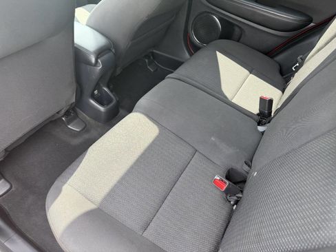 Used 2018 Honda HR-V EX image 21