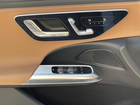 New 2026 Mercedes-Benz E 350 4MATIC Sedan image 19