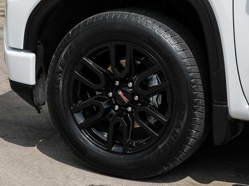 Used 2023 GMC Sierra 1500 Elevation image 57