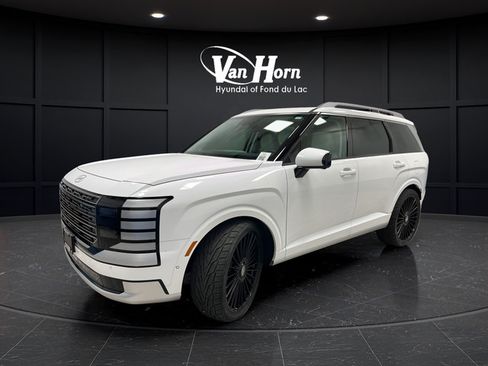 Used 2026 Hyundai Palisade Calligraphy AWD/4WD image 3