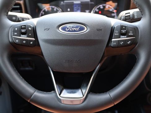 Used 2024 Ford Maverick Lariat w/ 4K Tow Package image 18