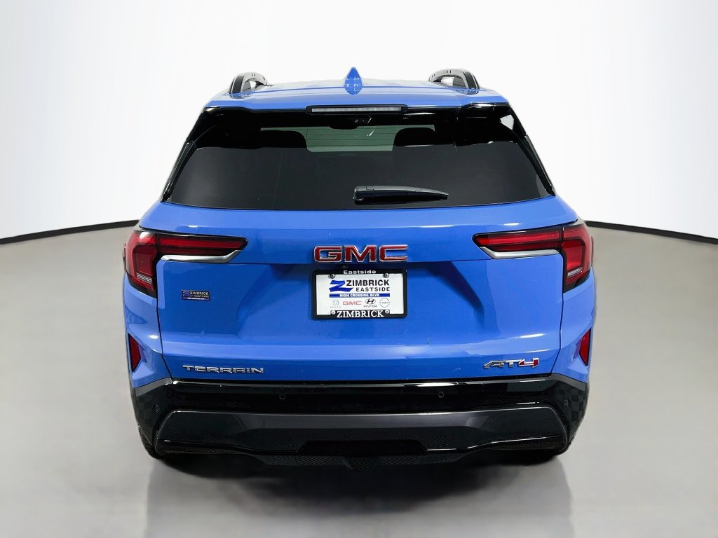 Certified 2026 GMC Terrain AT4 w/ Technology Package II AWD/4WD image 6