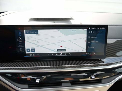 Used 2025 BMW X5 M Competition image 16