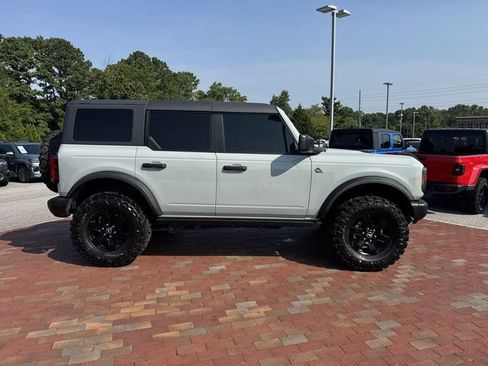 Used 2024 Ford Bronco Black Diamond AWD/4WD image 37