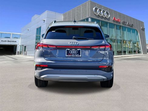 Used 2023 Audi Q4 e-tron Premium Plus w/ Premium Plus image 3