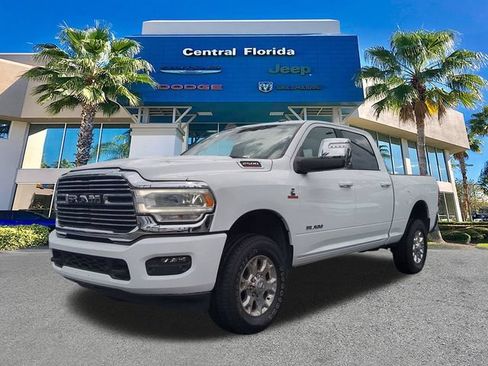 Used 2024 RAM 2500 Laramie AWD/4WD image 9