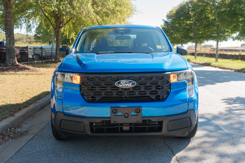 Used 2026 Ford Maverick XL FWD image 3