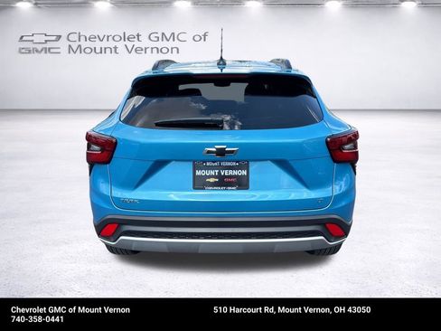 New 2026 Chevrolet Trax LT FWD image 4