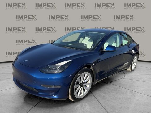 Used 2022 Tesla Model 3 Long Range image 1