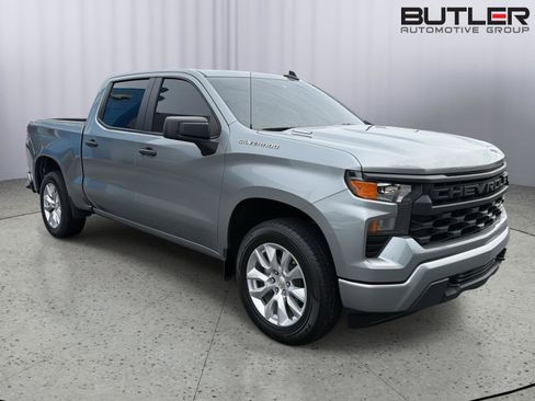 Used 2025 Chevrolet Silverado 1500 Custom AWD/4WD image 8