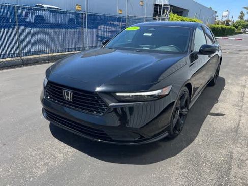 Used 2024 Honda Accord Sport image 9