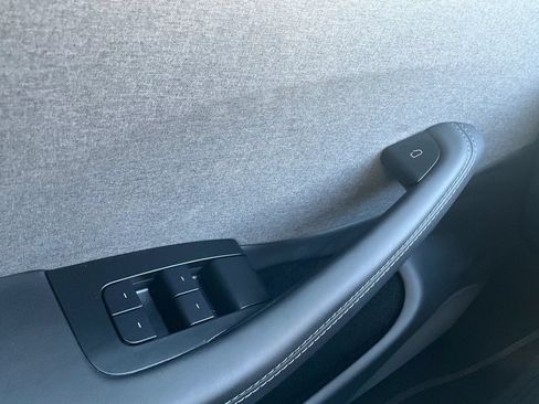 Used 2025 Tesla Model 3 RWD image 24