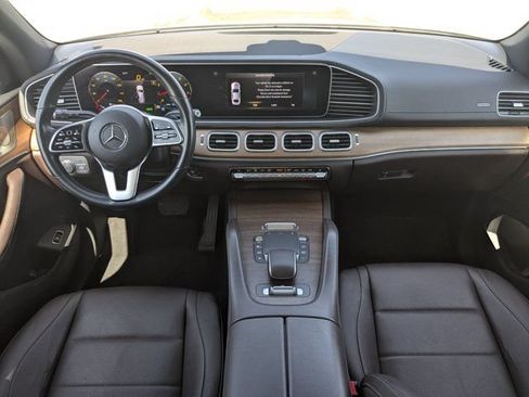 Used 2022 Mercedes-Benz GLS 450 4MATIC image 23