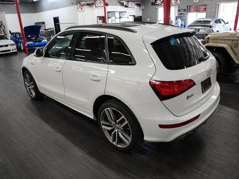 Used 2016 Audi SQ5 Premium Plus w/ Technology Package AWD/4WD image 3