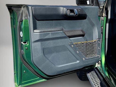 Used 2024 Ford Bronco Badlands image 20