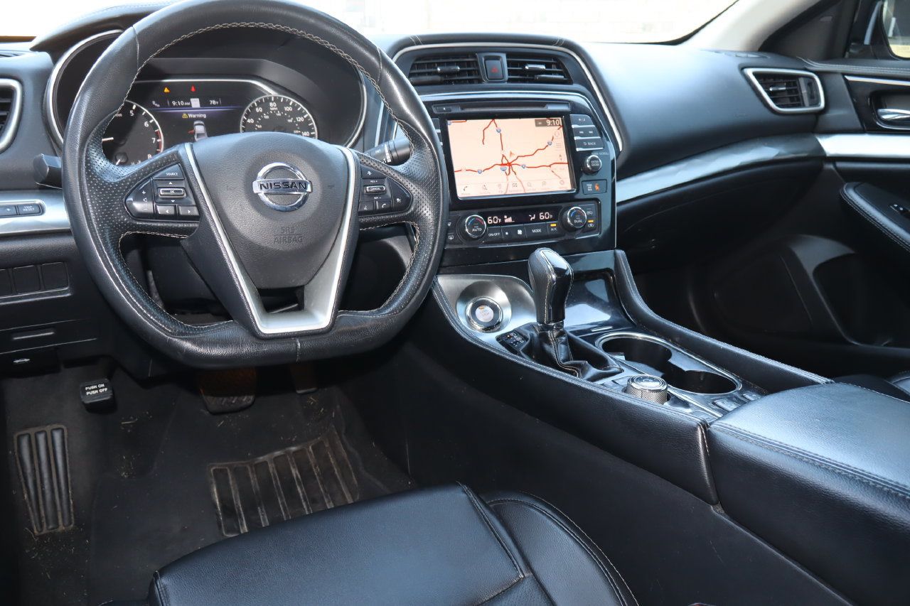 Used 2022 Nissan Maxima SV w/ Floor Mat Group FWD image 4