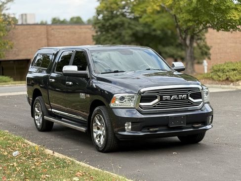 Used 2017 RAM 1500 Limited AWD/4WD image 3