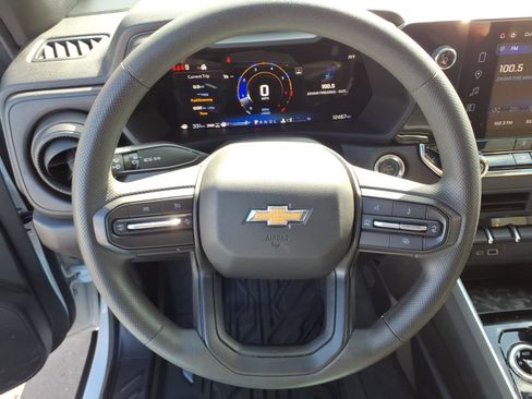Used 2025 Chevrolet Colorado W/T image 7
