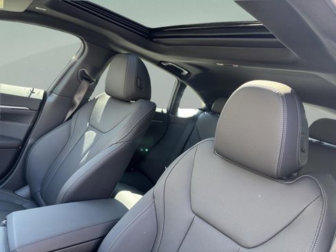 New 2026 BMW i4 eDrive40 w/ Parking Assistance Package RWD image 18