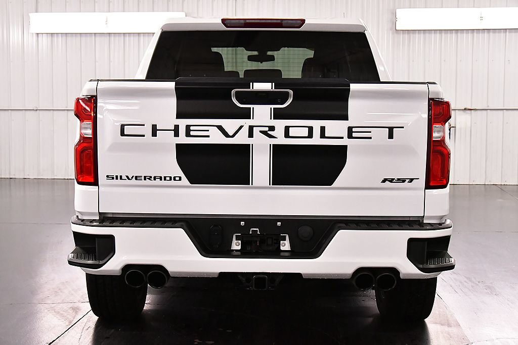 Used 2022 Chevrolet Silverado 1500 RST w/ Rally Edition AWD/4WD image 6