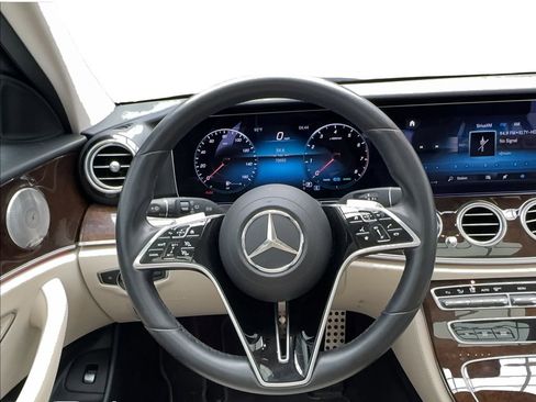 Used 2022 Mercedes-Benz E 450 4MATIC All-Terrain Wagon image 37