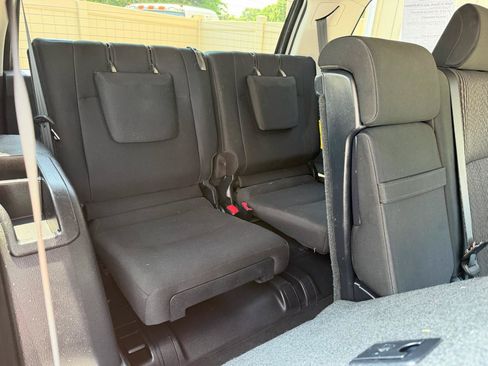 Used 2010 Toyota 4Runner SR5 AWD/4WD image 7